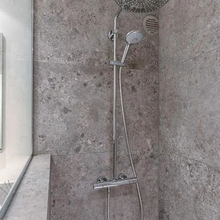 Unique Apt On The Lippenslaan! *